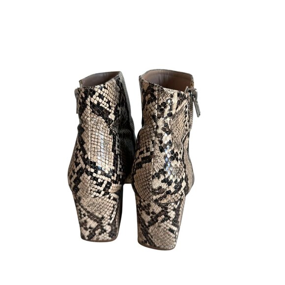 STEVE MADDEN Checkmate Side Zip Snake Print Ankle Boots Sz 7 - Picture 2 of 8